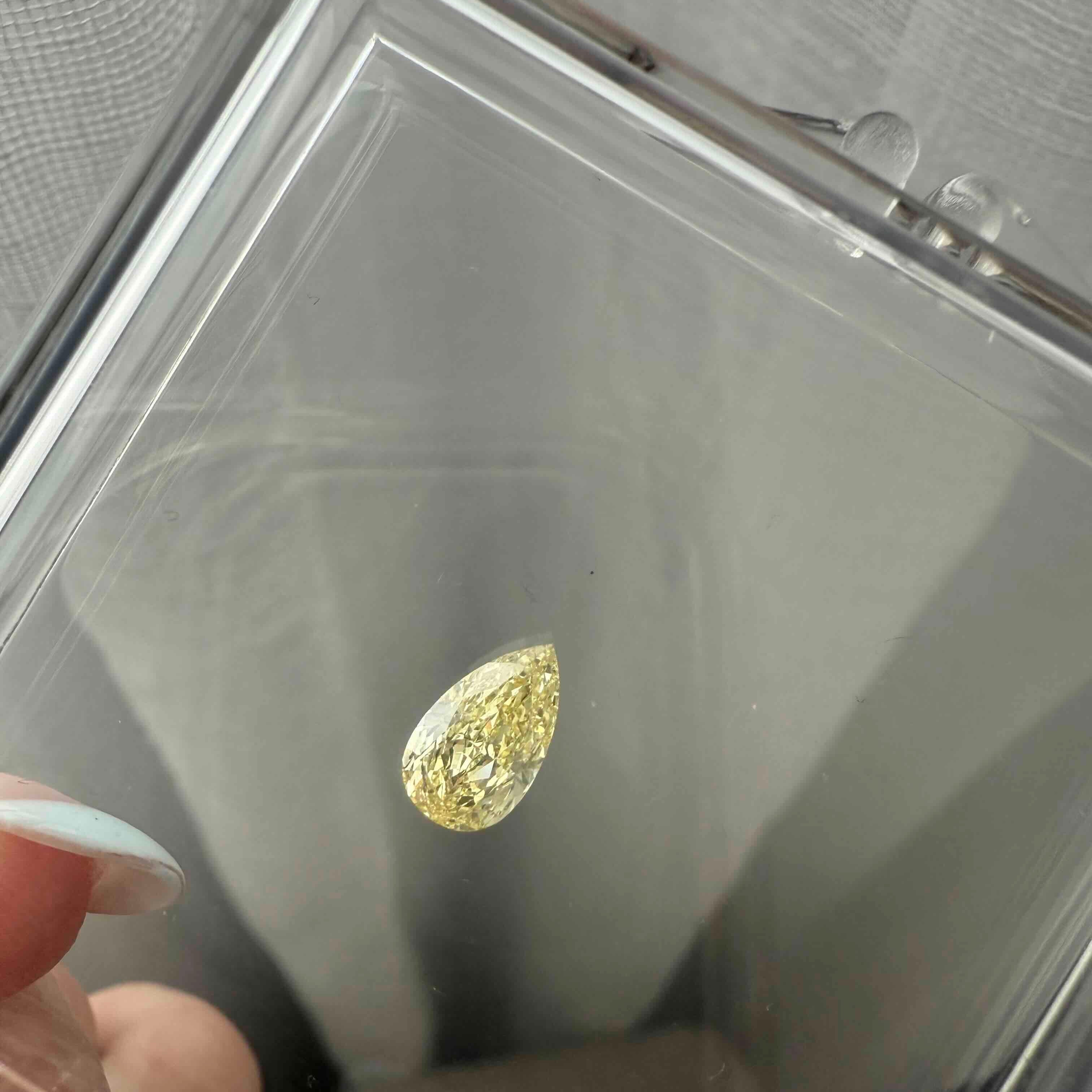 Understanding the 4Cs of Diamonds