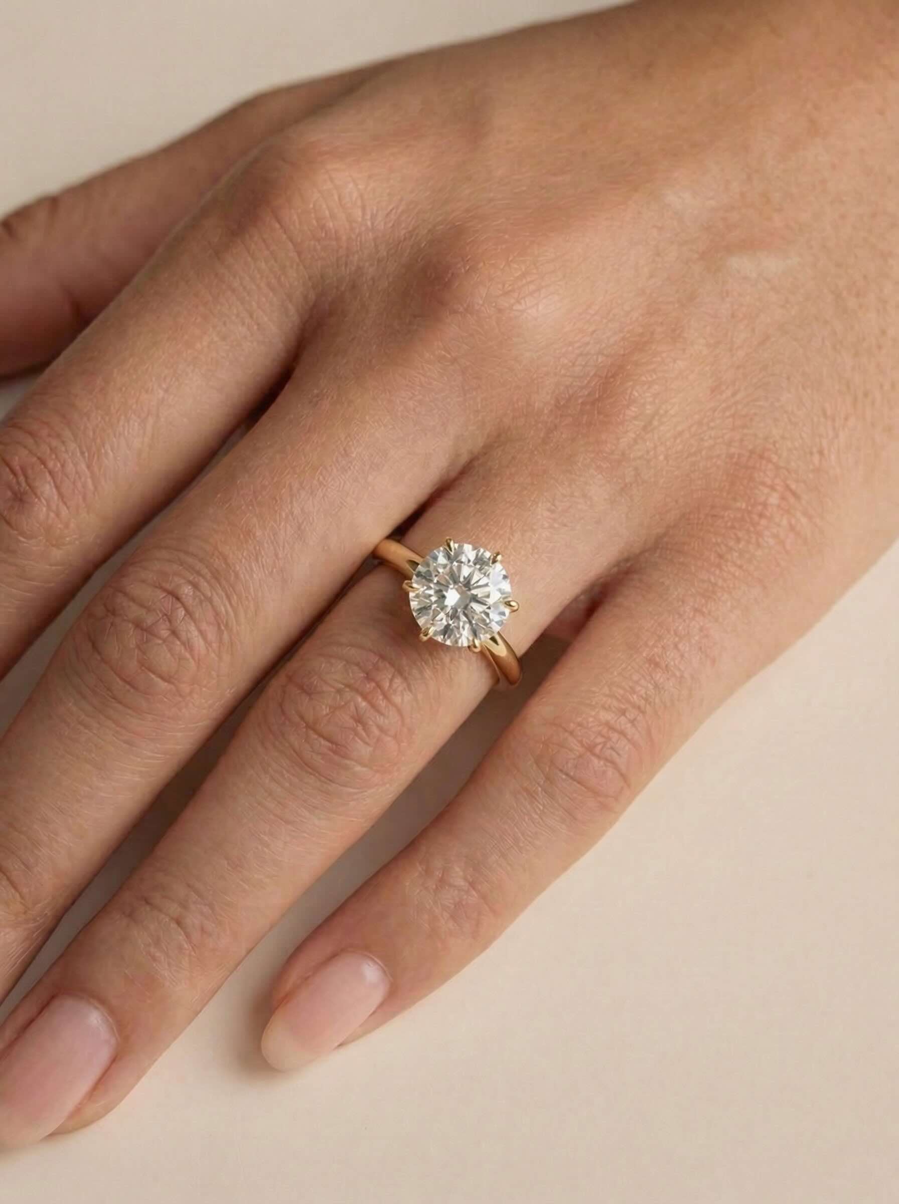 What Is the Bespoke Engagement Ring Process? A Guide for First-Timers
