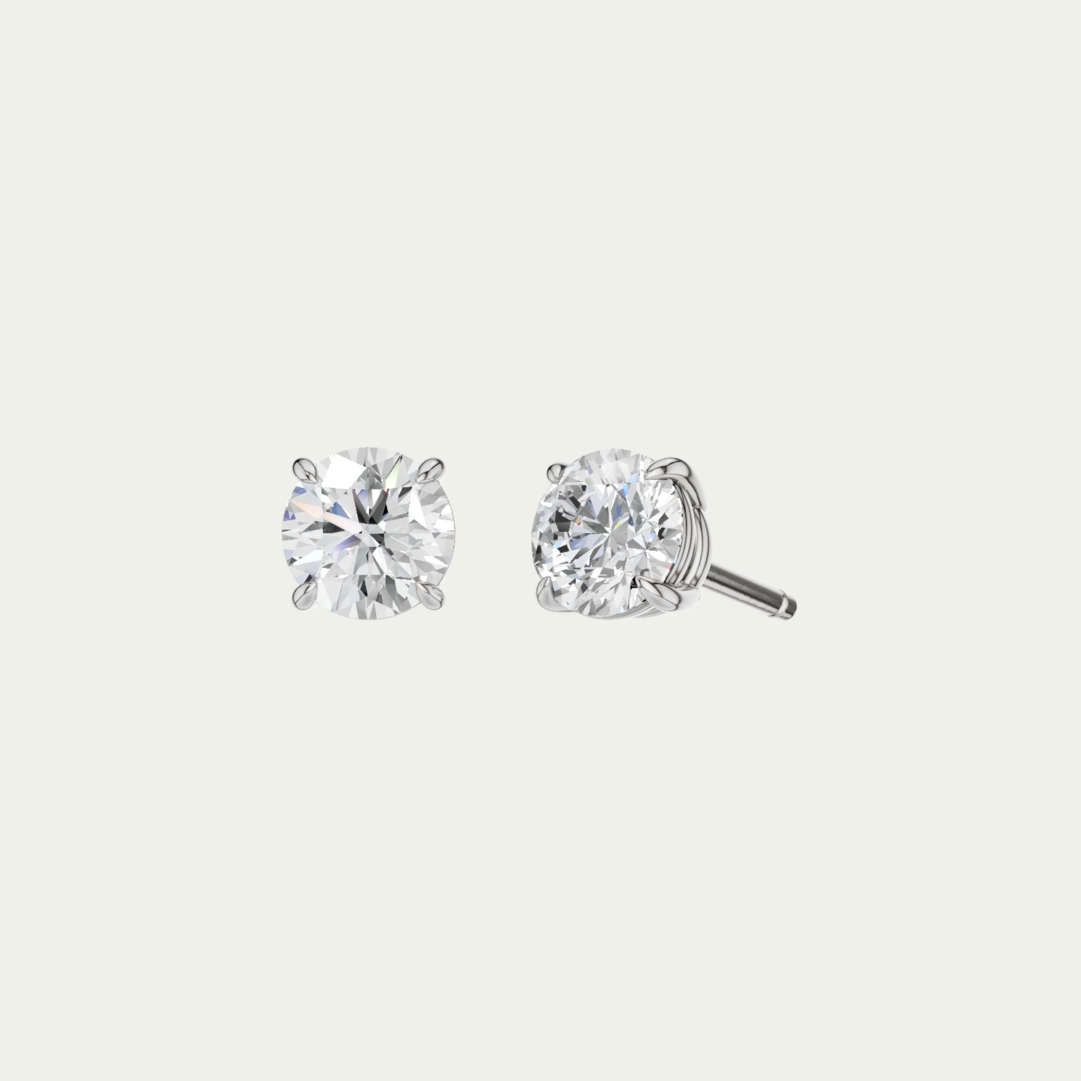 Round Classic Diamond Stud