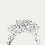 Elodie | Round Diamond Trilogy Ring